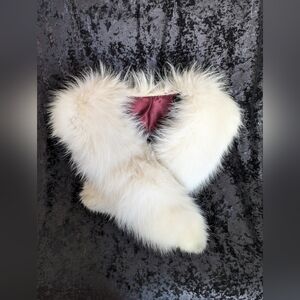 Luxurious White Artic Fox Fur Stole with Red Lining